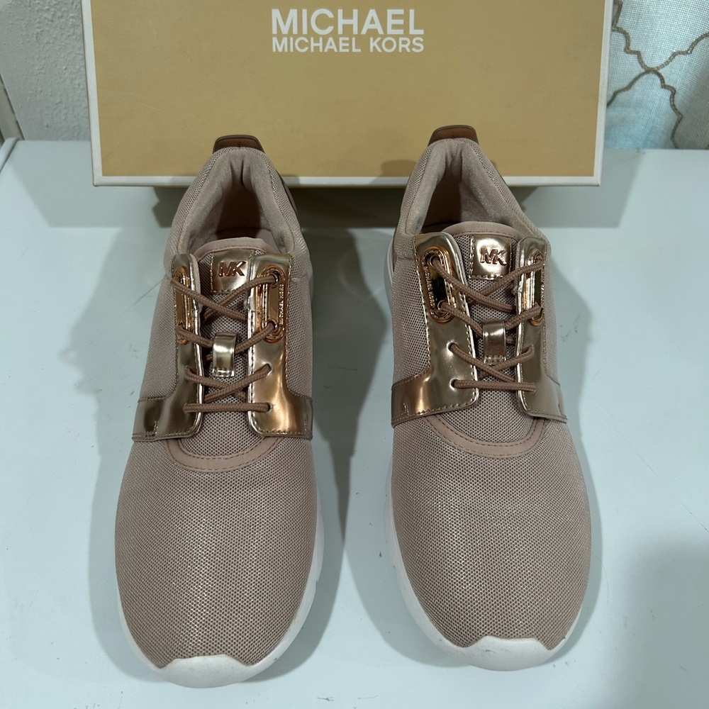 Authentic Michael Kors Rose Gold Sneakers size 8 like new